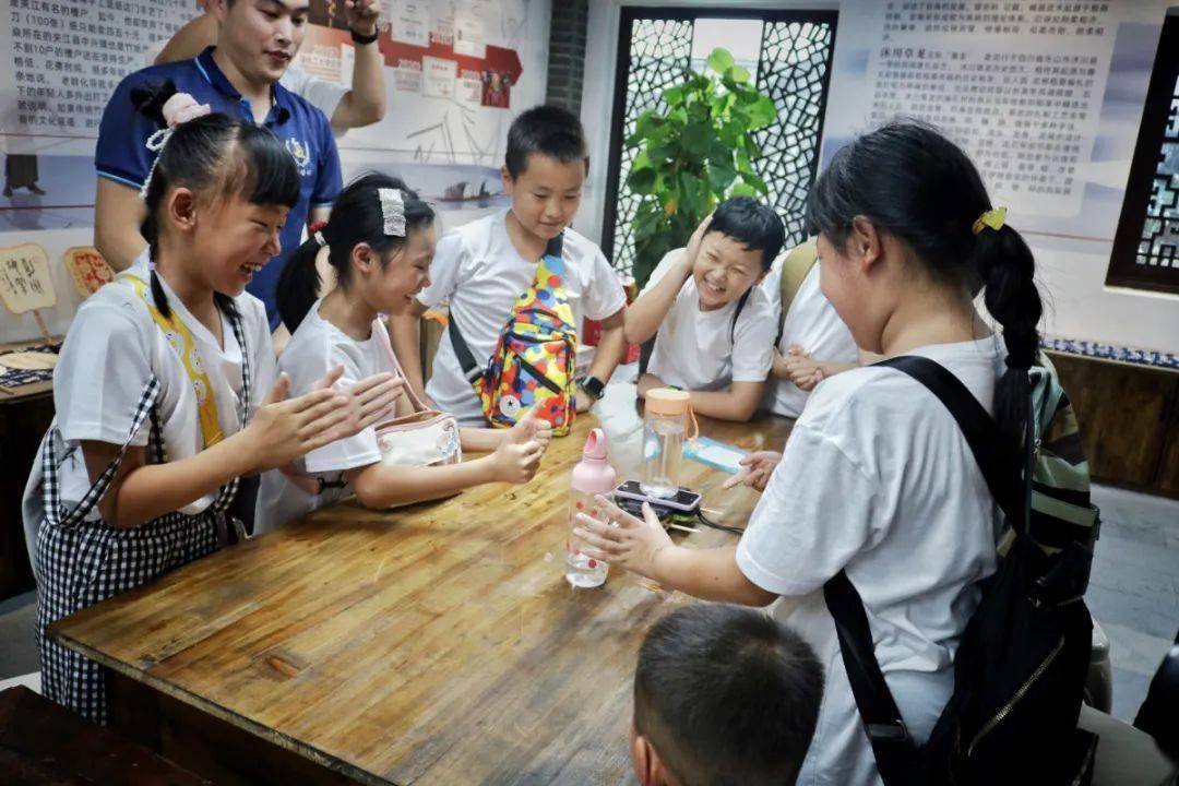 任务二:筷子搭桥