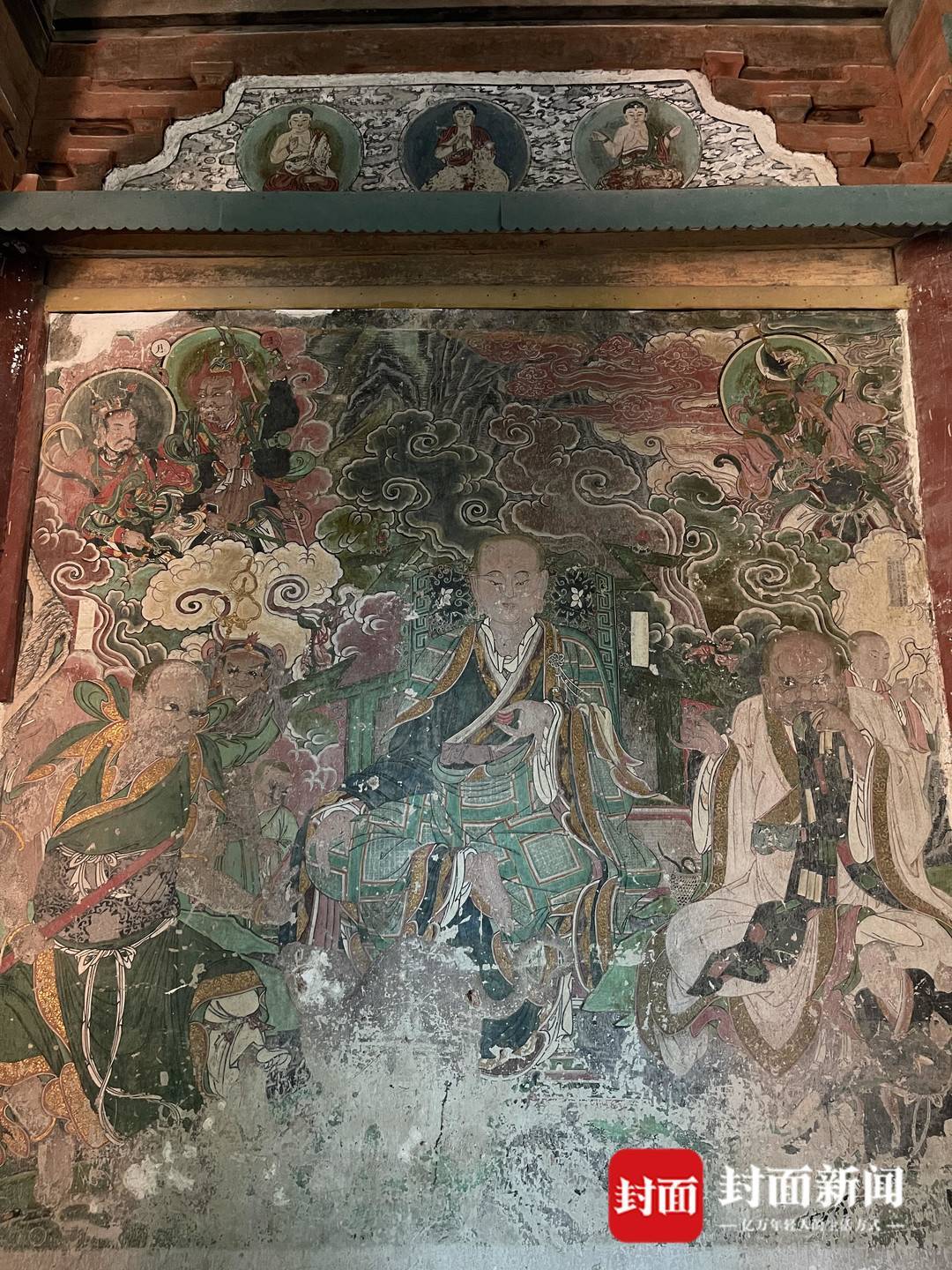 重庆市博物馆也曾在《宝梵寺壁画考察报告》中说:"大雄殿壁画浅描彩绘