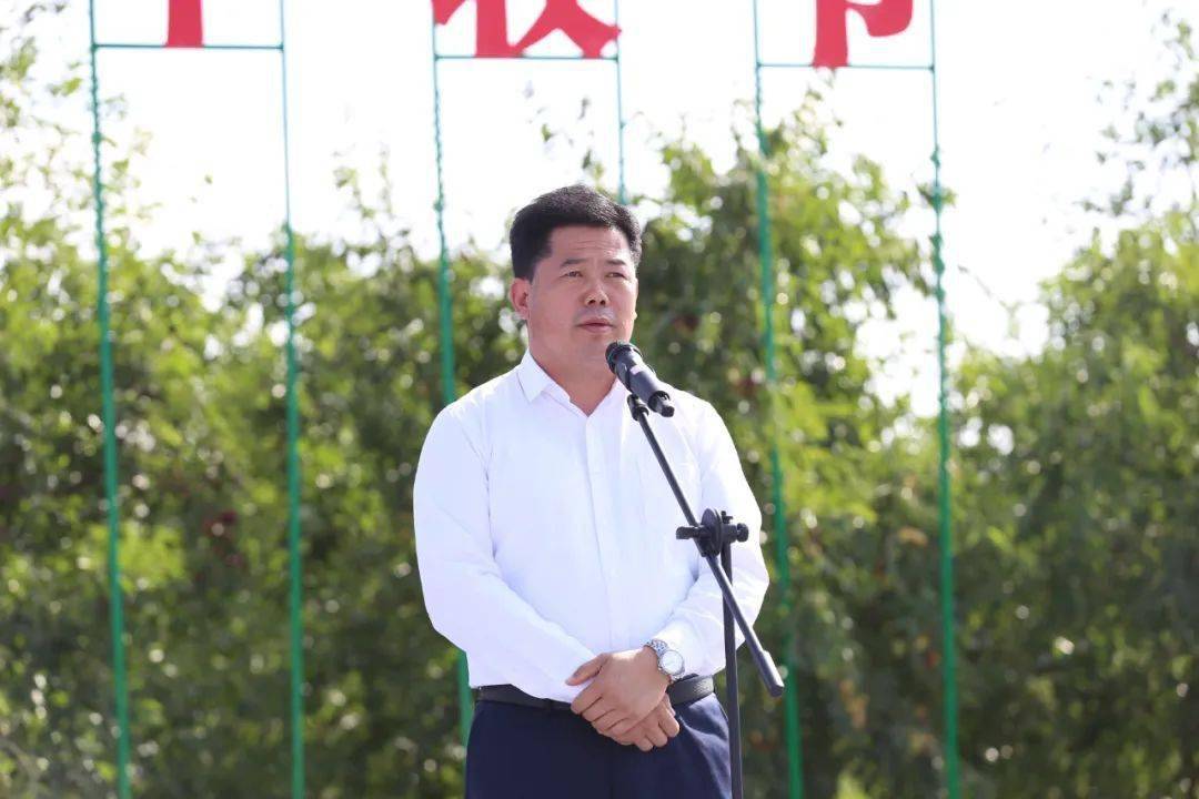 上午十点,市委副书记,代市长杨玉龙宣布"庆丰收 感恩党"2021年灵武市"