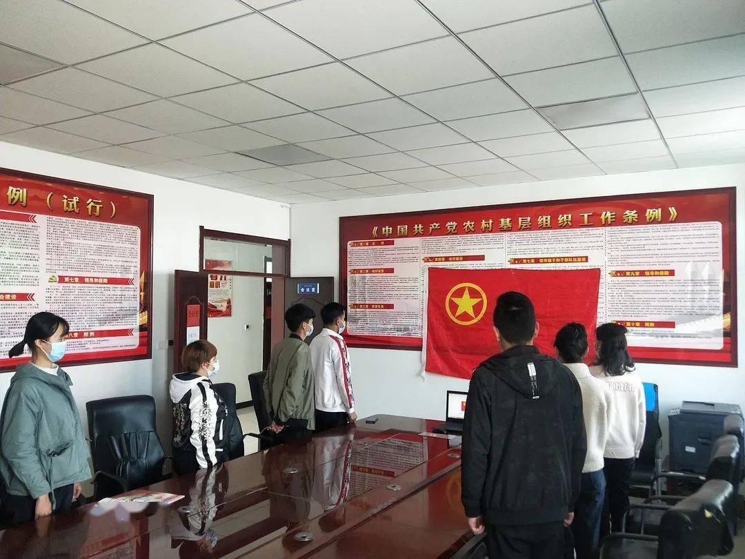 共同迎国庆"主题团日活动,共有648个村(社区,企业,州(县)直单位团