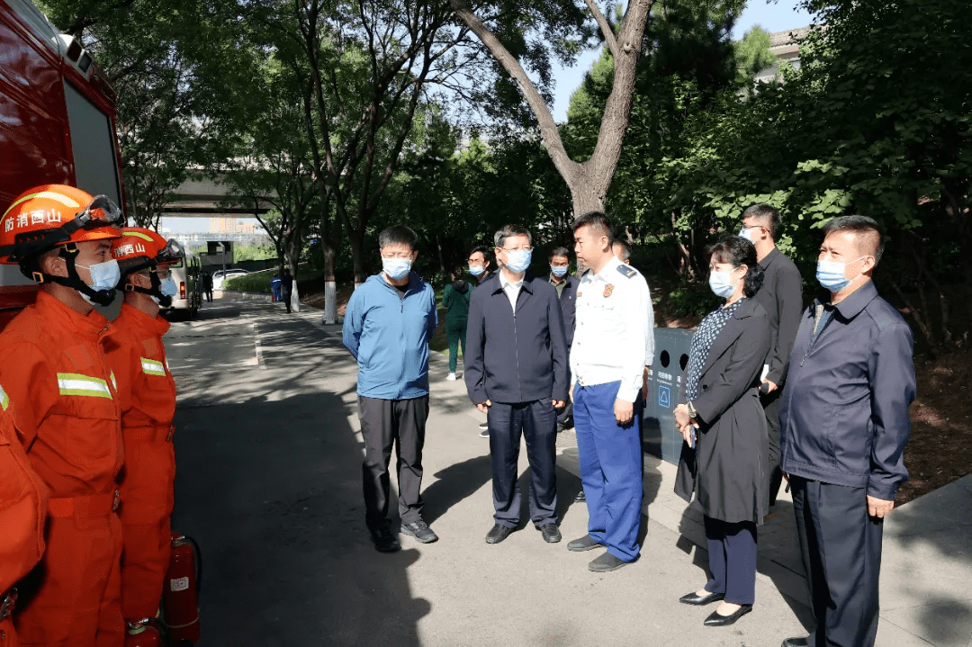 太原杏花岭区李文权督导检查国庆期间安全生产和疫情防控工作