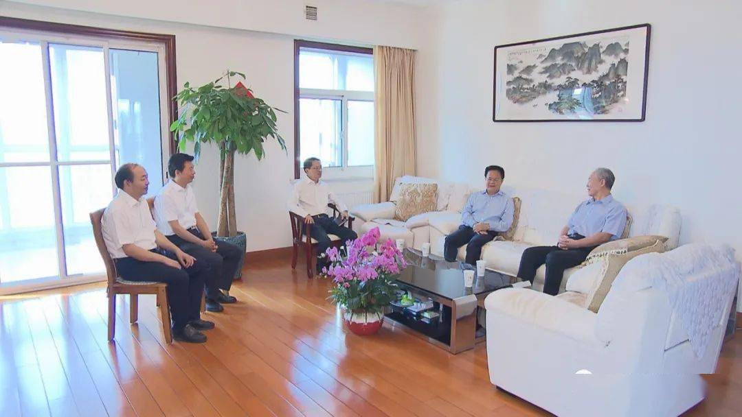 新任安徽省委书记上任这些天去了哪些地方