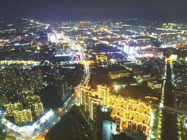 漳浦城市夜景璀璨夺目  返回搜             责任编辑