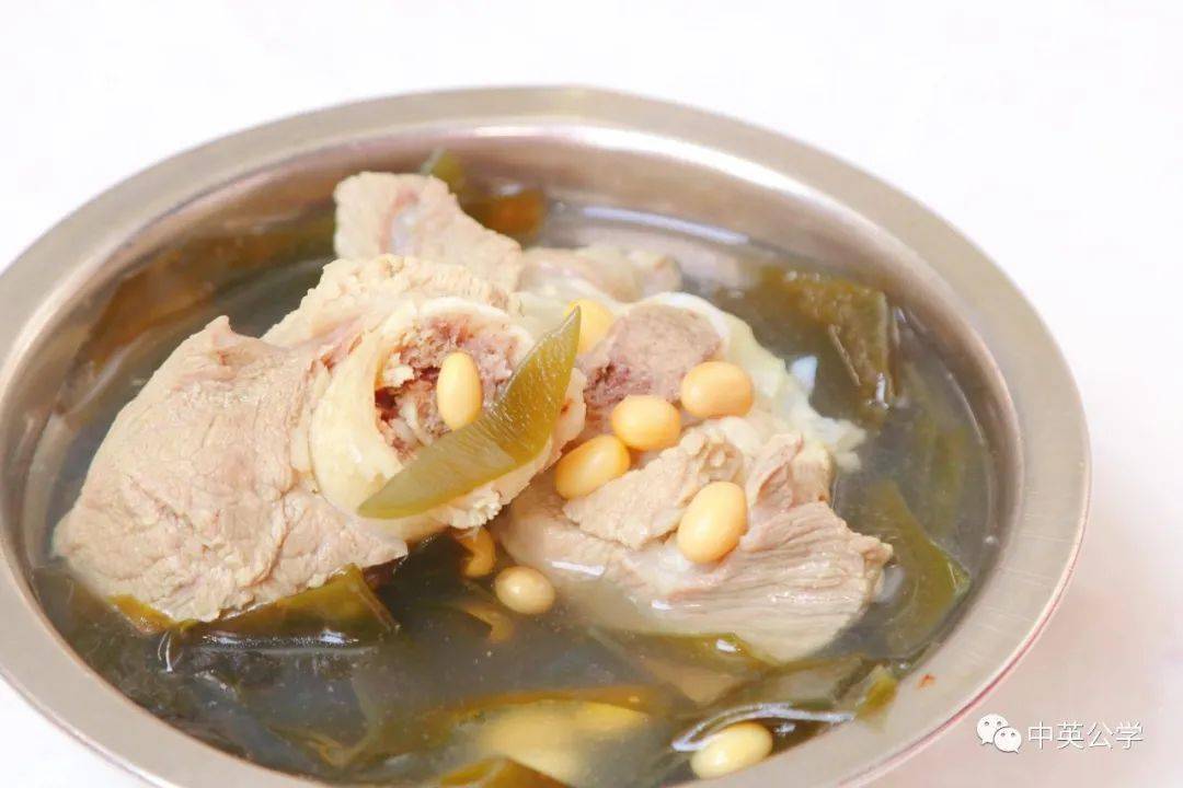 海带黄豆骨头汤 菜干骨头汤
