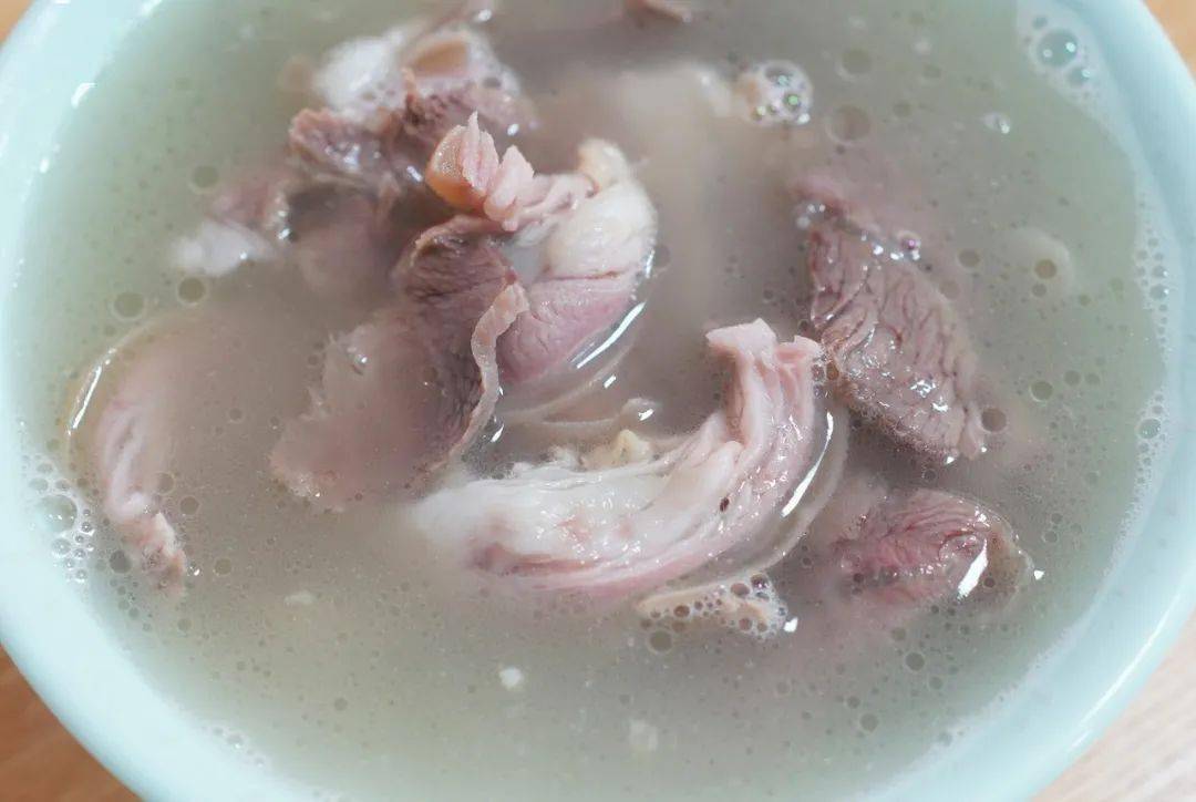 汉源人2021年晚秋的第一碗羊肉汤,请到知味羊肉汤来!