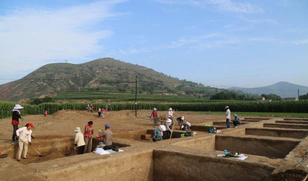 甘肃秦安大地湾遗址,临洮马家窑遗址,张家川马家塬遗址,敦煌莫高窟四