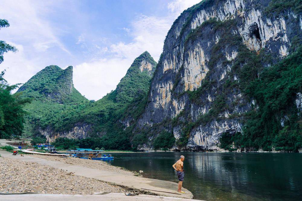 人民币背后的风景,十分著名的阳朔九马画山,一定要来