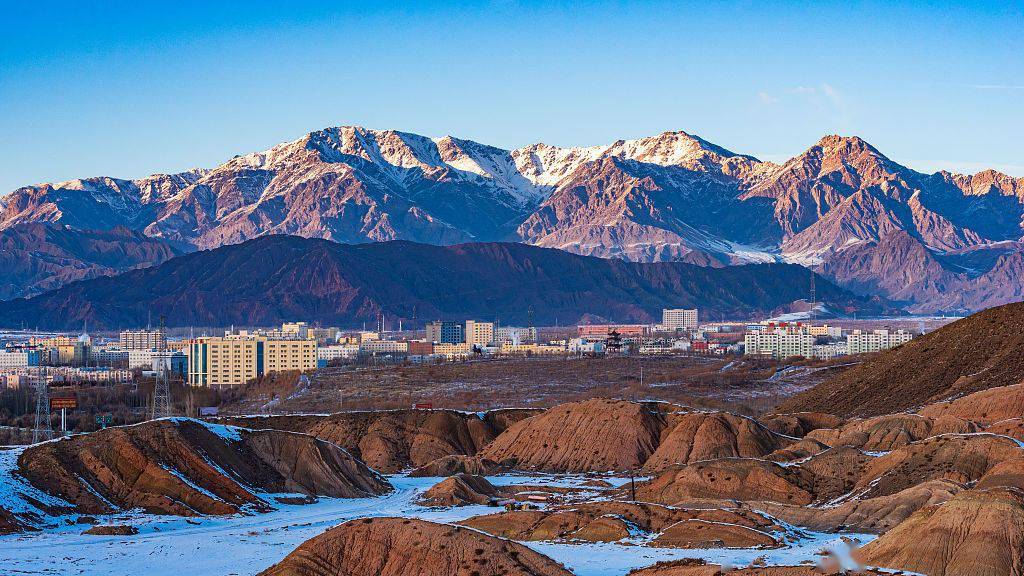 中国最西小城,中国西陲第一村,中国最西口岸,这里是新疆乌恰_乌恰县