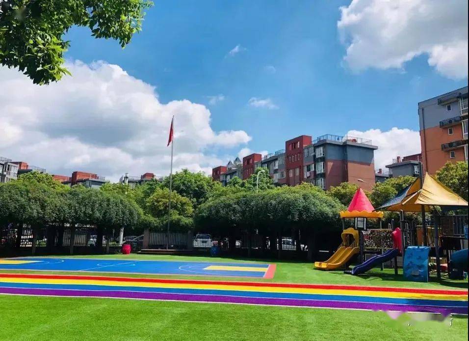 武汉高新六路加州幼儿园(武汉高新六路加州幼儿园招聘)