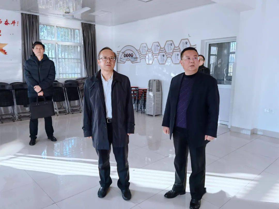 【今日头条】市政协副主席陈兴初一行来我镇调研"有事好商量"协商议事