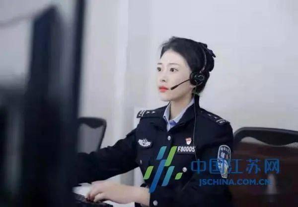 美丽警花仇燕!走上央视的"才女"