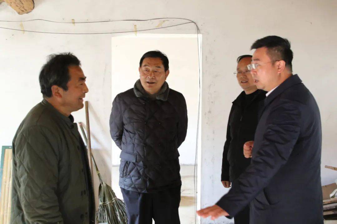 要闻|朱智勤赴洋县开展"进,知,解"活动_龙村_情况_市政协