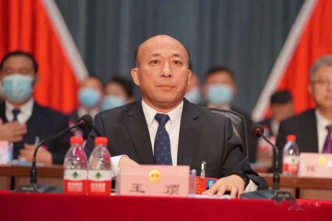 望奎县第十八届人民代表大会第一次会议隆重开幕