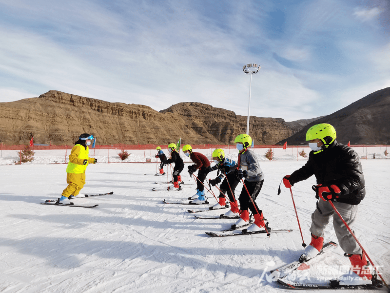 乌什县泉域星空国际滑雪场.