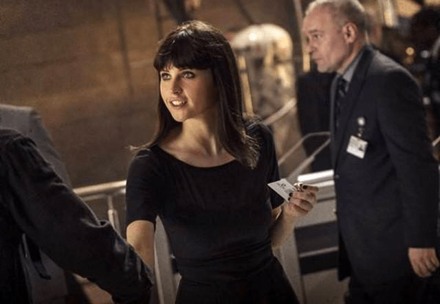 消费者|美貌与能力并齐 漫威女英雄用上S8