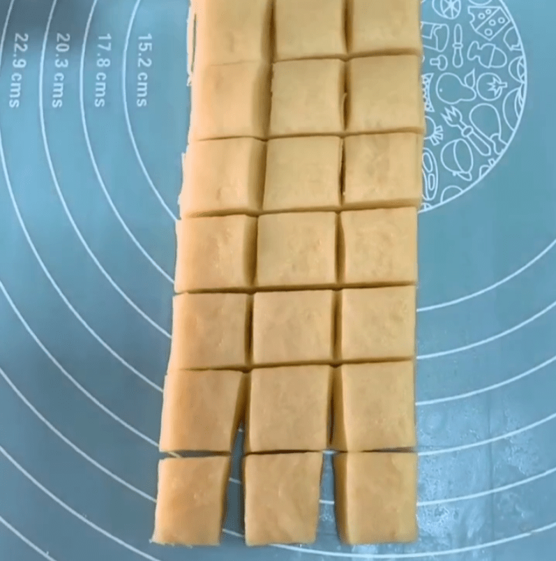 时间|用鸡蛋做一个小零食,回味一下小时候的味道,做法简单还美味可口