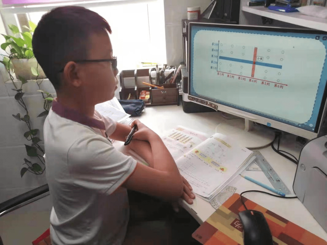 一起来看这3年河南师生的"网课进化史"……_教学_疫情_中小学