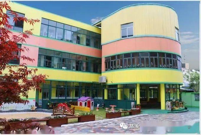 白沙路街道长春幼儿园有一所历史悠久的老牌幼儿园