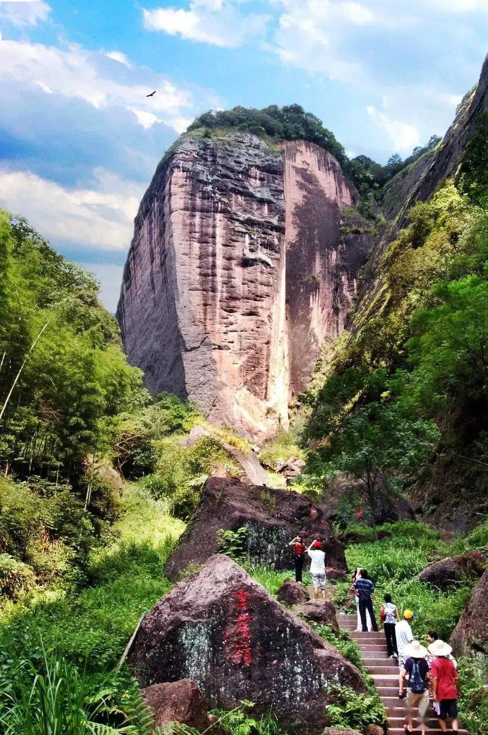 三明清枫谷 沙县淘金山 玉华洞 泰宁大金湖 寨下大峡谷 夜游九龙潭 高