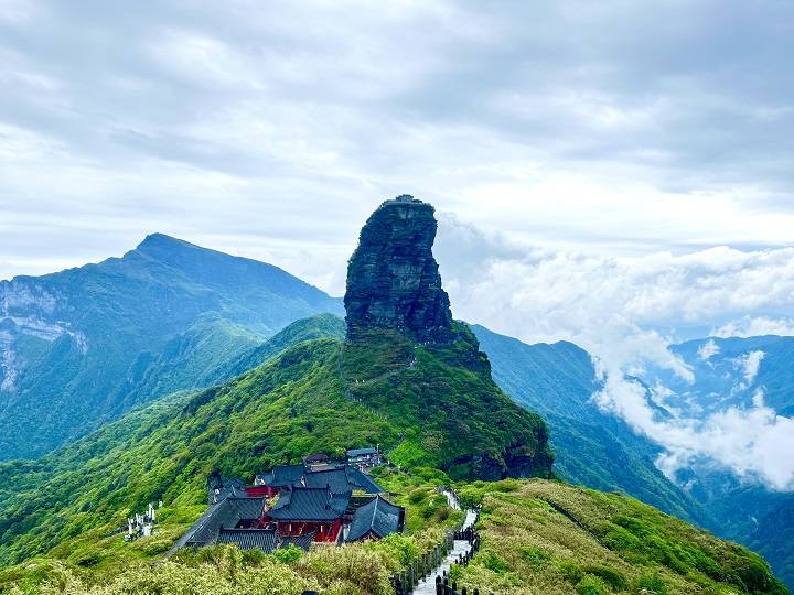 梵净山:部分景点介绍:夏日到来,铜仁各地游玩活动形式多样,丰富多彩.