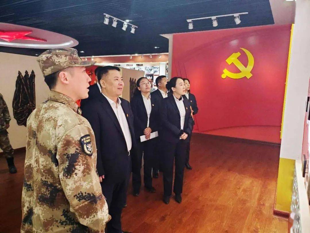 劳动者丰碑_杨旭坤_和平区_工作