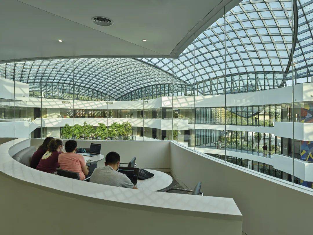 阿尔伯特·爱因斯坦医学教育研究中心 | safdie architec