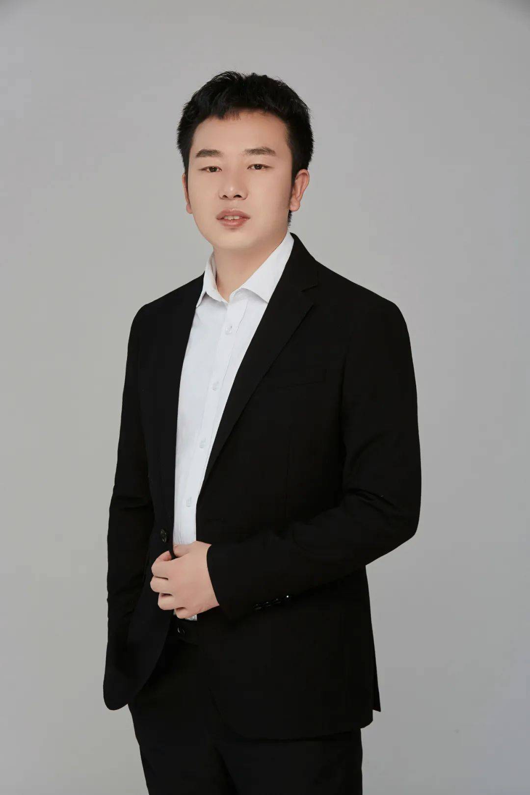 教育三分钟嘉宾：李灿勇医生昭通市第二人民医院泌尿外科主治医师李灿勇