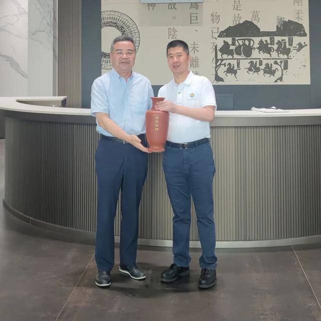 东莞市潮汕商会走进马可波罗控股参观交流播_商会会长_常平_发展