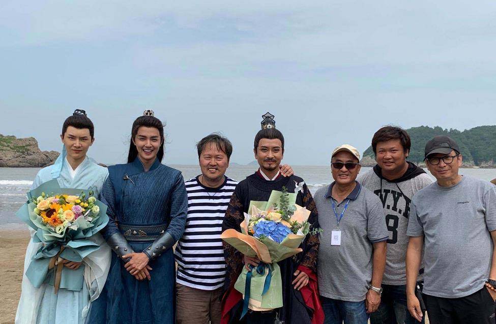 由于《玉昭令》是《陈情令》导演郑伟文的新作,因此这部剧尚未开播就