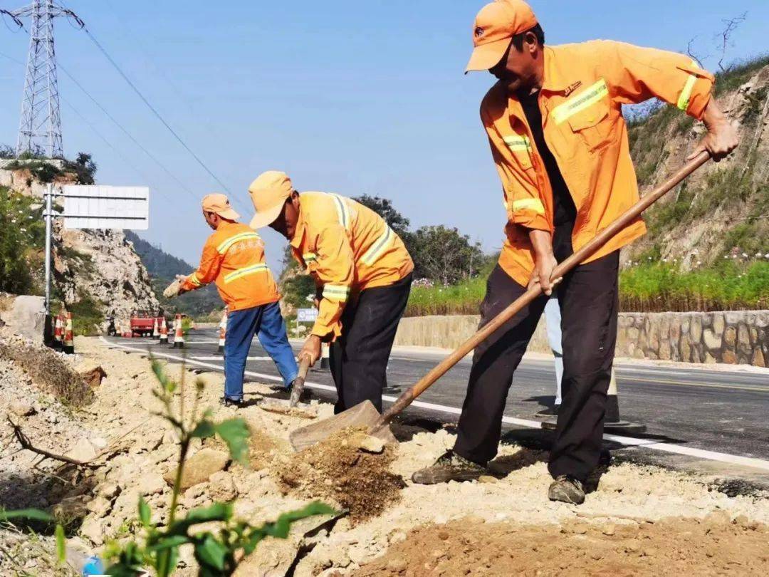 欢度中秋|涉县道路,绿美保畅"不打烊"_整治_工作_公路