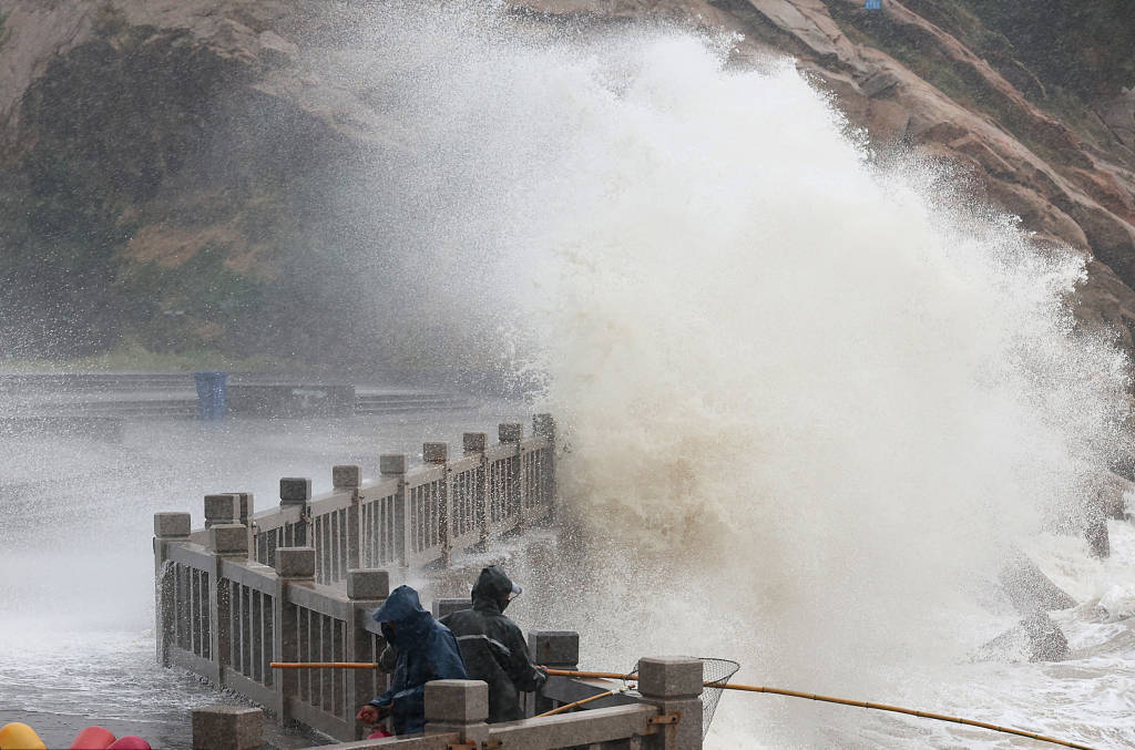 今年首个台风红色预警！“梅花”即将登陆浙江沿海