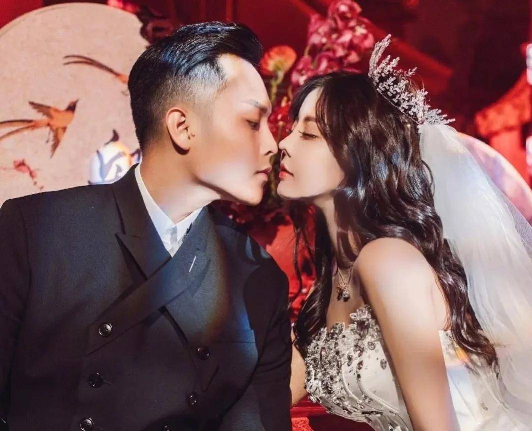 韩安冉又双叒叕离婚了