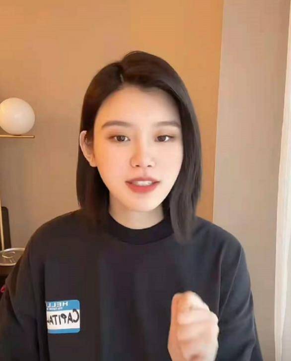 奚梦瑶怀米乐M6 M6米乐胎5月在家做瑜伽看她做第三个动作时：心都提起来了！(图5)