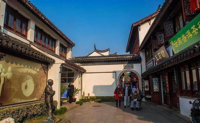 上海有一免费游玩的古镇：已有超千年历史，交通便利还能免费参观