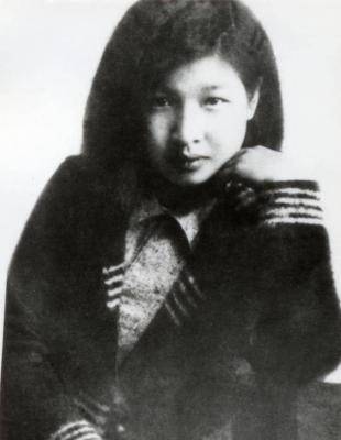 曾志:贺子珍的闺蜜,3次婚姻,为革命丢弃一切,包括自