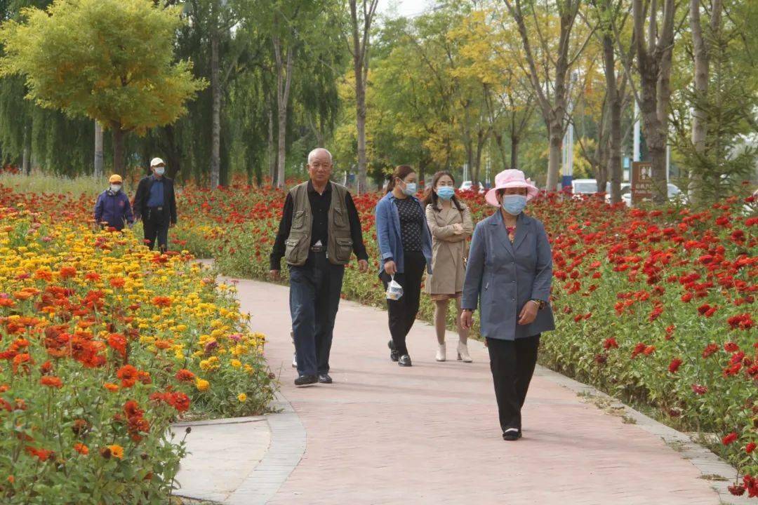 海东人“就地过节”乐享国庆假期