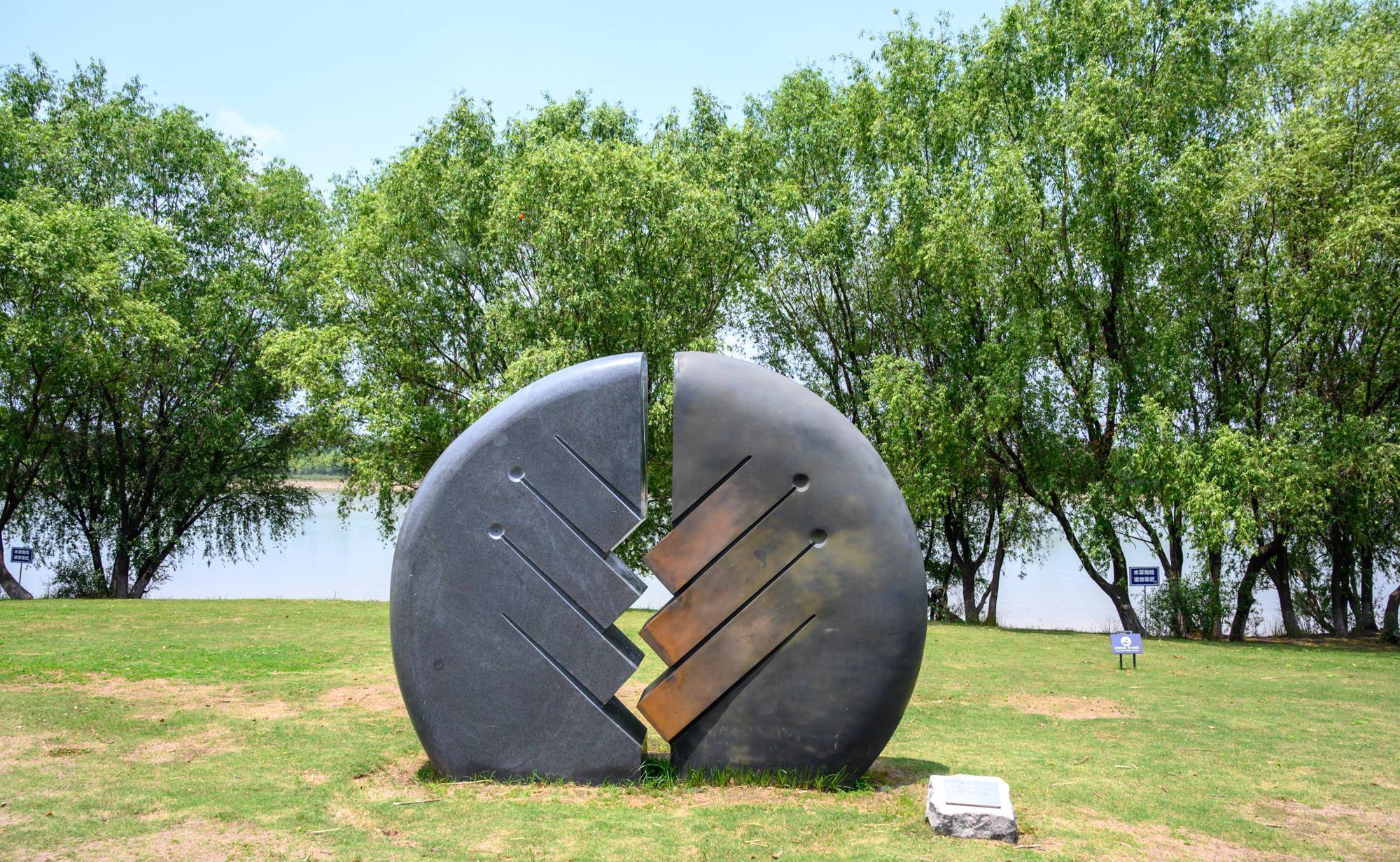 南京“草地野餐”好去处，就在长江边上，邂逅一场法式的浪漫