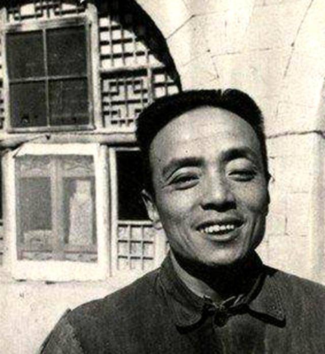 1947年,何文鼎率领自己的整编十七师攻占了延安,之后他被蒋介石任命为