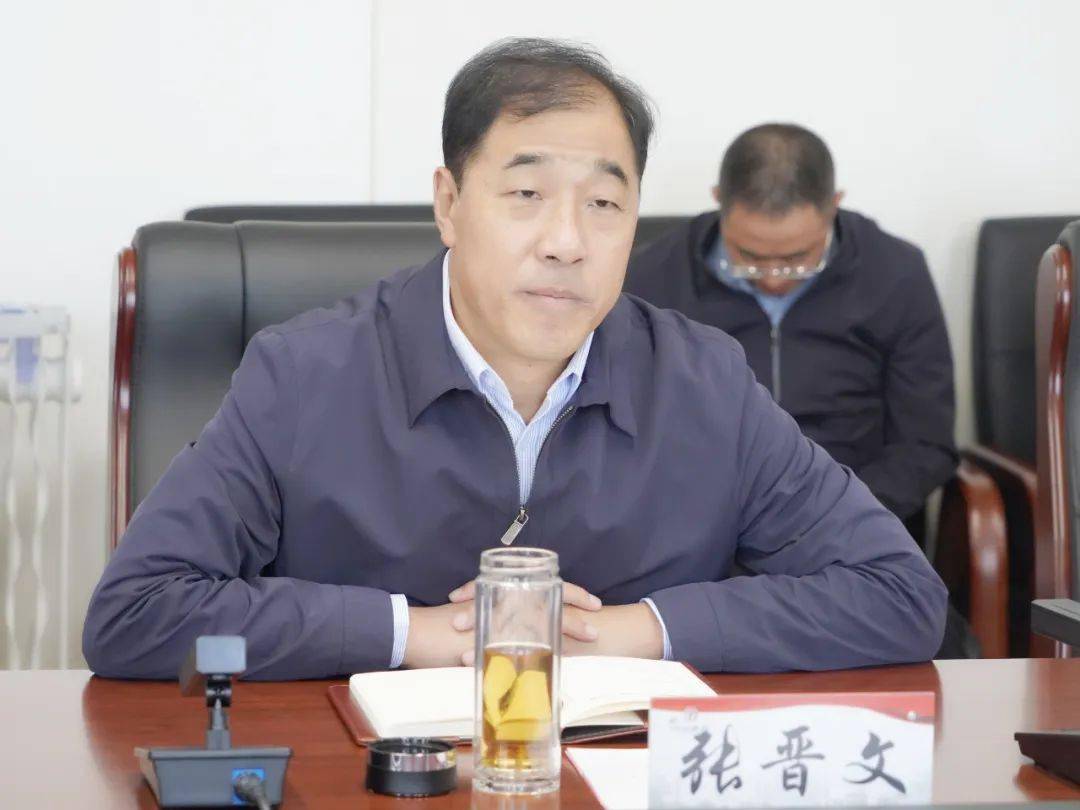 张晋文代表丹河集团党委对李主席一行的到来,表示热烈欢迎;对市总工会