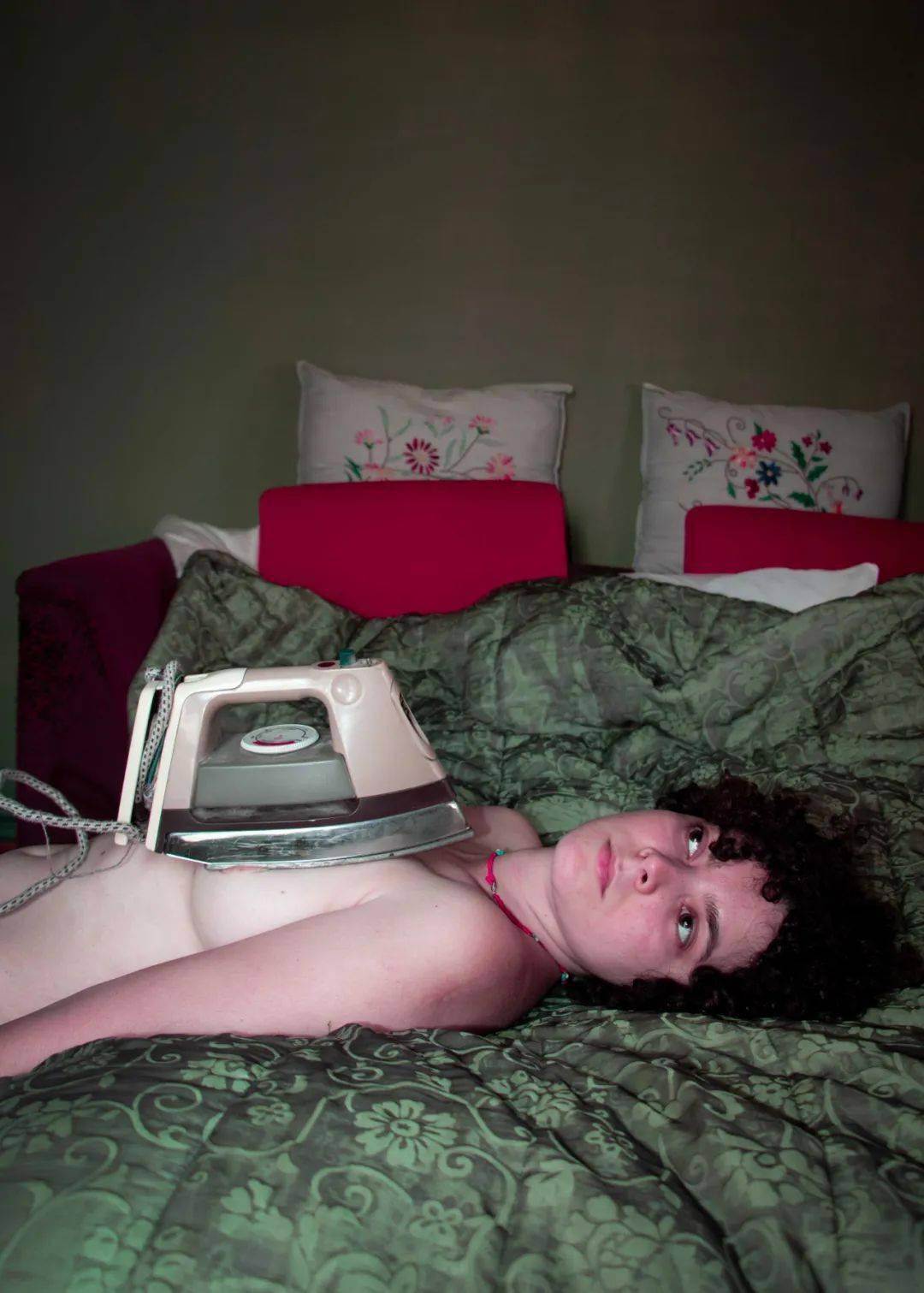 �ھŽ���Ϲ�����Ӱ˫��չ��Ʒ�������䡢�¼��¸�У��