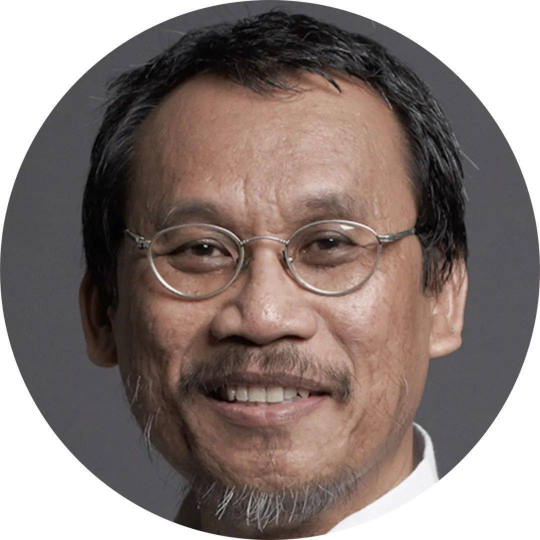 �ھŽ���Ϲ�����Ӱ˫��չ��Ʒ�������䡢�¼��¸�У��