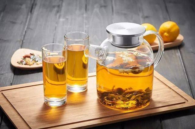 上海助孕在线（原创
            长期喝白开水与长期喝茶的人相比，哪个更健康一些？医生说出答案）