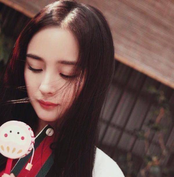 广州助孕电话（原创
            看看杨幂这几张美照，就知道什么叫自愧不如，怪不得没多少人敢追）