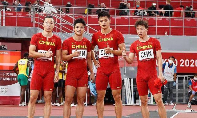 10秒21！中国17岁高中生同期超越苏炳添，赛后不满，表示欠安
