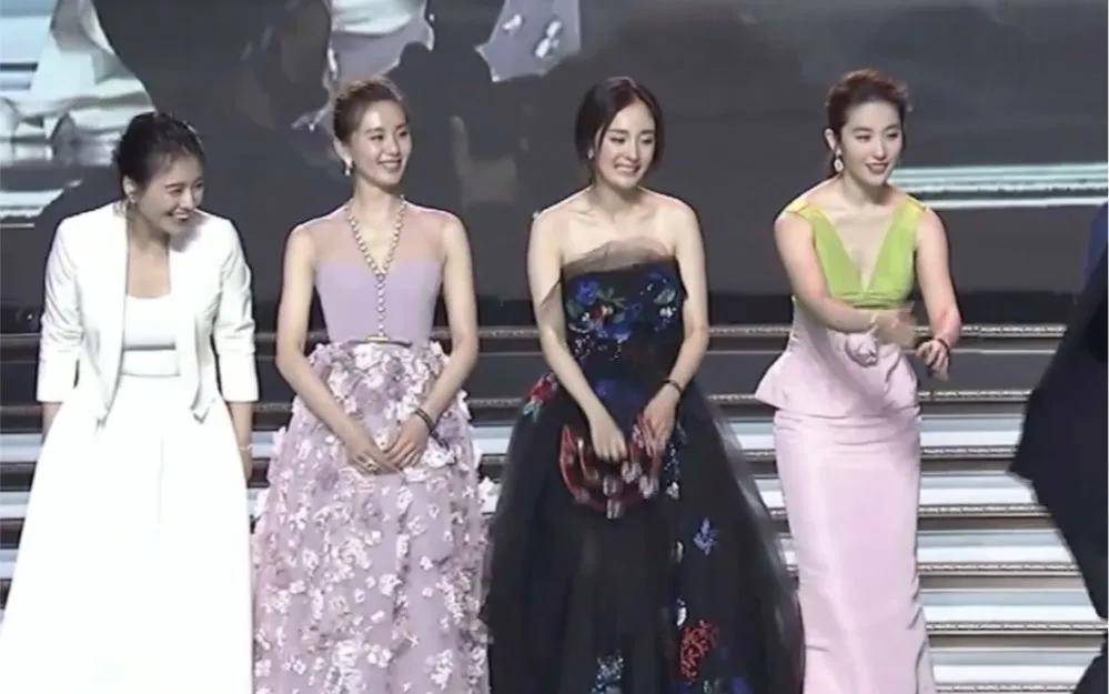 Ů�Ǻ�̺�����ֳ���ȰȰ��λ��û�����ʦ��