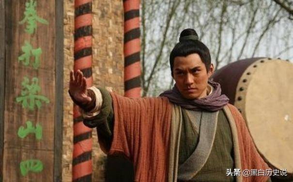 直到遇见杨雄石秀,去梁山报信,才算是有所作为.