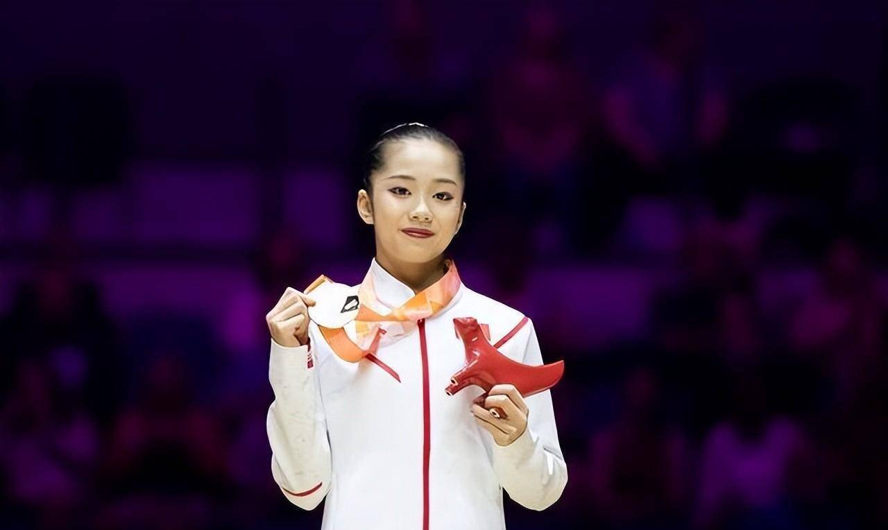 超赞！中国小将击败奥运冠军夺世锦赛首金，总奖牌榜上升至第二