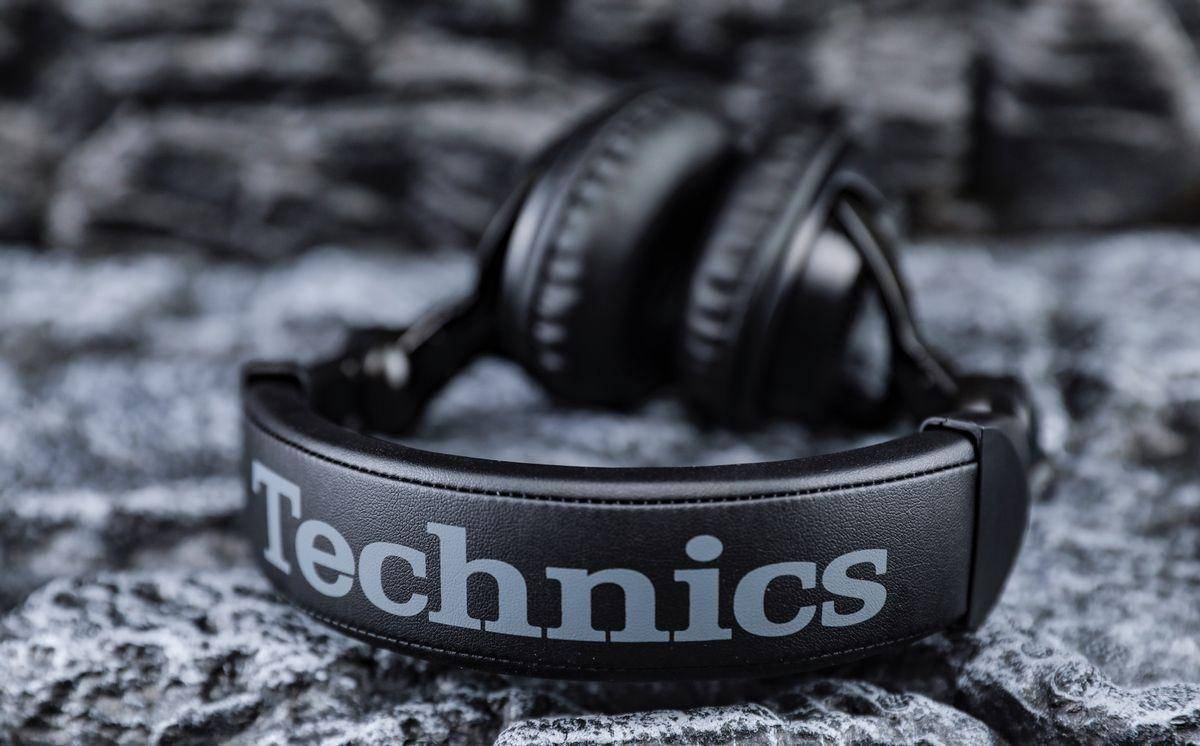 Technics DJ1200，别说我买那个耳机是“牛鼎烹鸡”