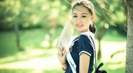 原创
开心一刻:老妹给我介绍了男朋友,说各方面都好,唯一就是有点小