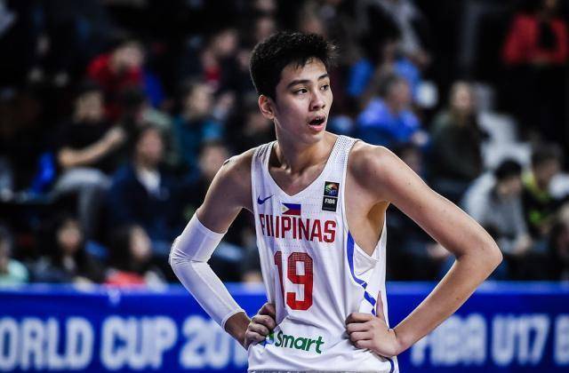 菲律宾周琦巴望弯道超车进入NBA 将来他将成中国男篮强敌？